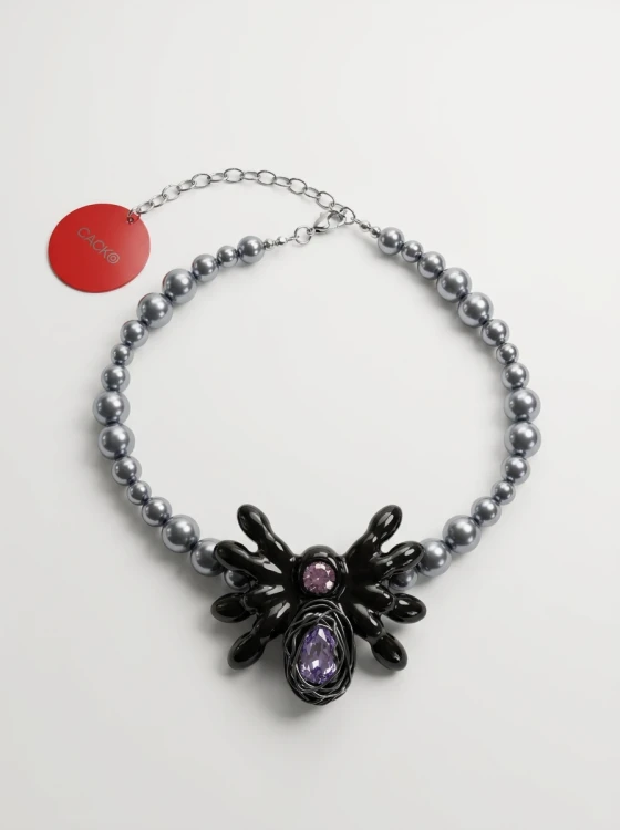 choker pająk, naszyjnik pająk, naszyjnik na Halloween, biżuteria Halloween, choker Halloween, biżuteria z pająkiem, naszyjnik z cyrkoniami, czarny choker, gothic jewellery, halloween jewellery, limitowana biżuteria Halloween, CACKO biżuteria.